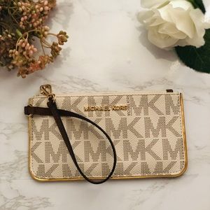 🆕 Michael Kors Wristlet/Wallet 🆕